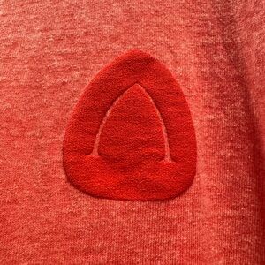 Disney’s Aulani Resort Unisex Hidden Mickey Coral Spirit Jersey 2XL